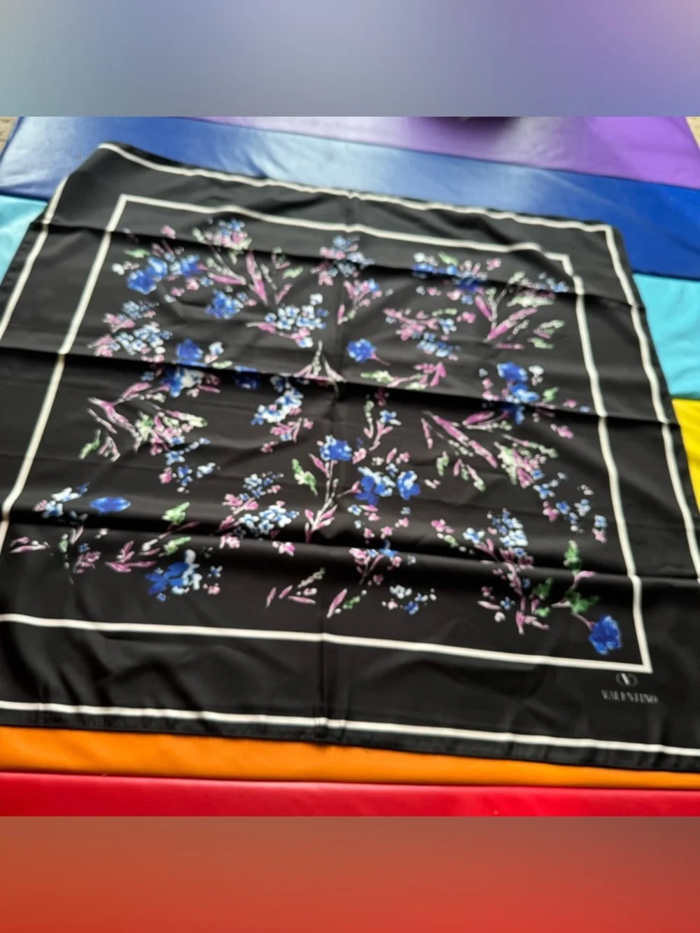 Valentino floral spring silky scarf 35x35 inches‼️LAST ONE LEFT